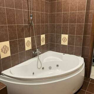 Гостиница Чёрная жемчужина Смоленск Делюкс-4