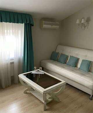 Гостиница Чёрная жемчужина Смоленск Улучшенный Плюс-2